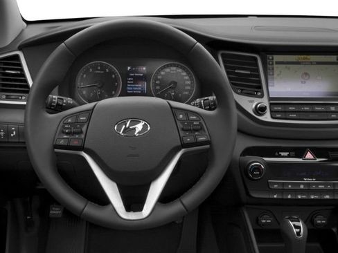 Used 2017 Hyundai Tucson Limited w/ Limited Ultimate Package 03 AWD/4WD image 5