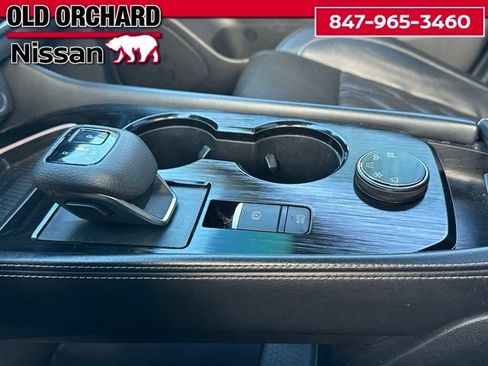 Used 2021 Nissan Rogue Platinum AWD/4WD image 19