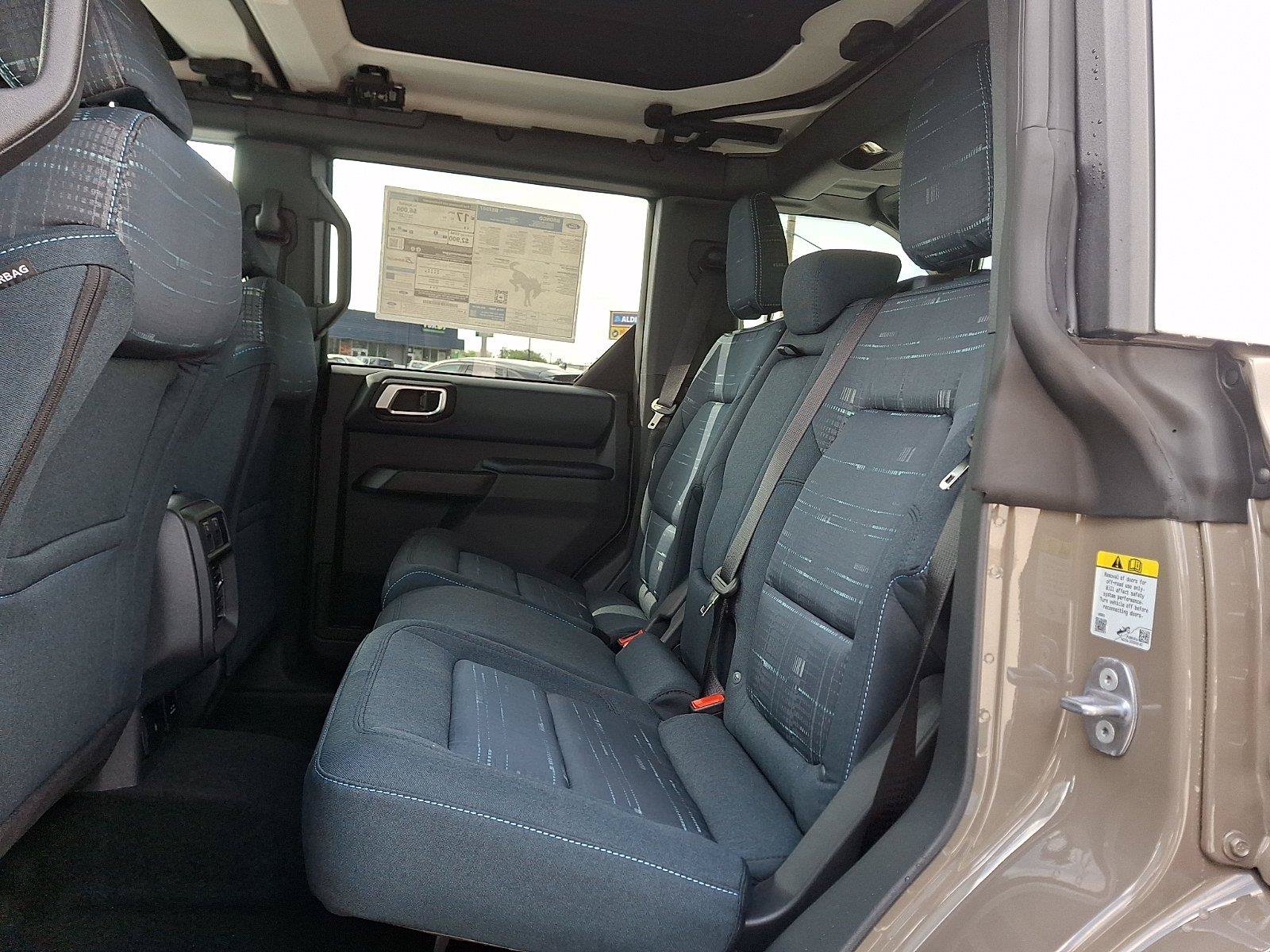 New 2026 Ford Bronco Heritage Edition AWD/4WD image 6
