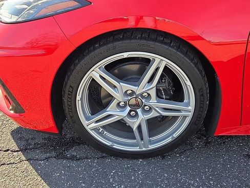 Used 2024 Chevrolet Corvette Stingray Convertible w/ Battery Protection Package image 31