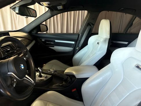 Used 2016 BMW M3 RWD image 19