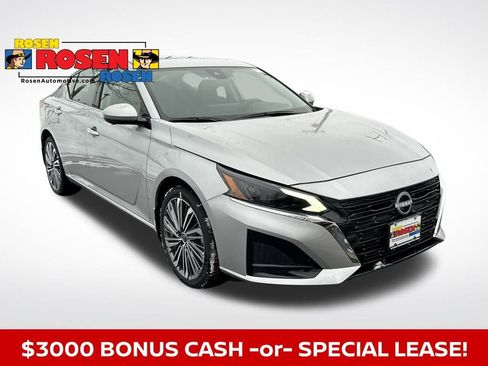 New 2025 Nissan Altima 2.5 SL image 7