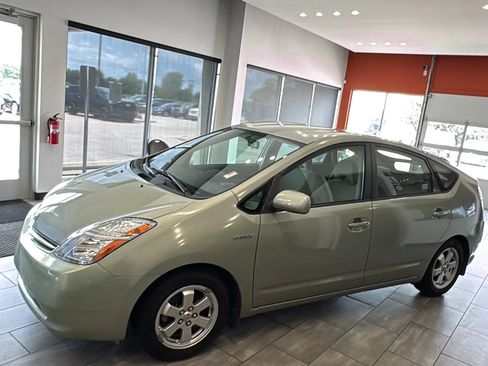Used 2009 Toyota Prius FWD image 9