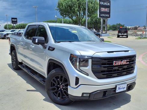 Used 2022 GMC Sierra 1500 Elevation w/ Preferred Package RWD image 1