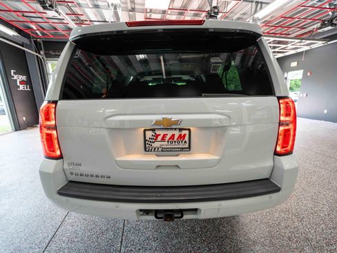 Used 2018 Chevrolet Suburban LT AWD/4WD image 3