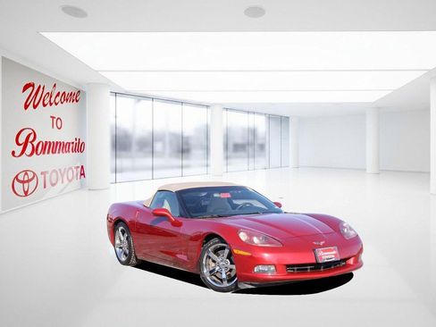 Used 2010 Chevrolet Corvette Convertible w/ Preferred Equipment Group image 2