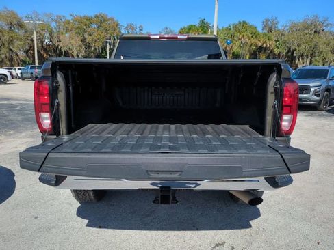 Used 2023 GMC Sierra 3500 SLE w/ SLE Convenience Package image 14