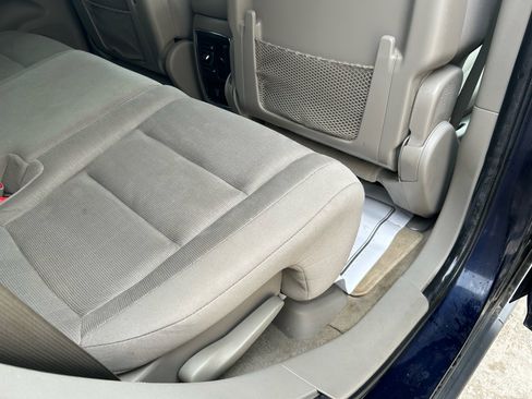 Used 2013 Jeep Grand Cherokee Laredo w/ Laredo E Group image 12