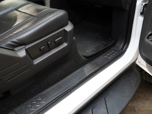 Used 2014 Ford F150 Raptor w/ Equipment Group 801A Luxury image 52