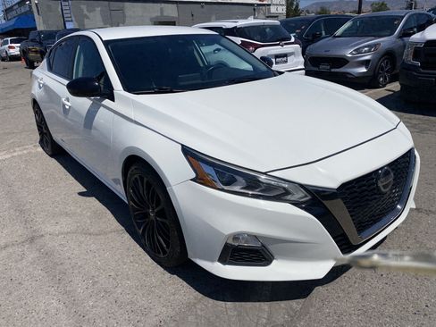 Used 2020 Nissan Altima 2.5 SR FWD image 6