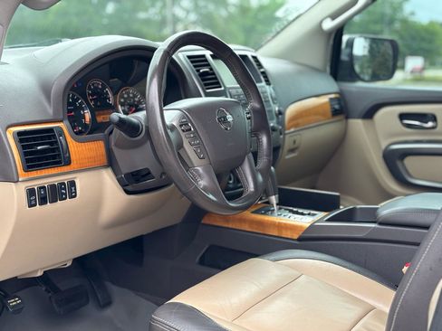 Used 2015 Nissan Armada Platinum w/ Platinum Reserve Package AWD/4WD image 17