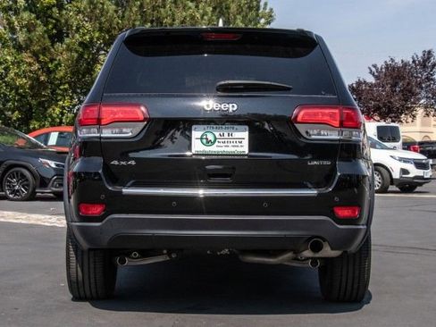 Used 2022 Jeep Grand Cherokee Limited image 6