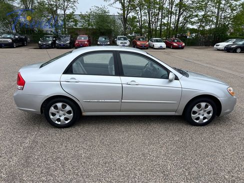 Used 2008 Kia Spectra LX FWD image 7
