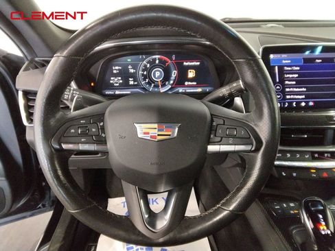 Used 2022 Cadillac CT5 Sport image 9