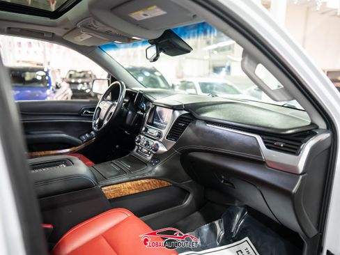 Used 2019 Chevrolet Tahoe Premier w/ Premier Plus Edition image 15