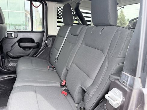 Used 2020 Jeep Wrangler Unlimited Sport S AWD/4WD image 23