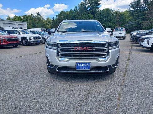 Used 2020 GMC Acadia SLT FWD image 25
