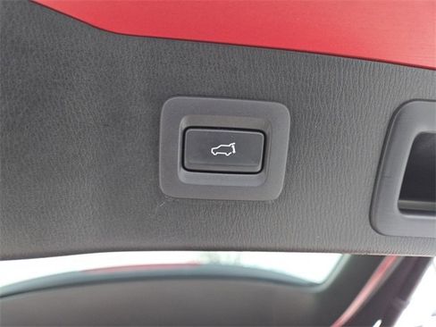 Used 2020 MAZDA CX-5 Touring image 11