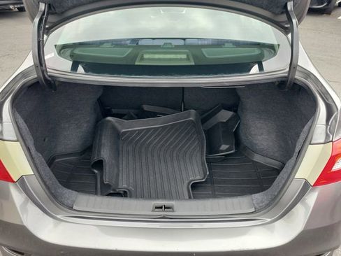 Used 2016 Nissan Sentra SV FWD image 9