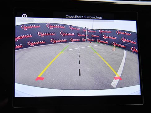 Used 2023 Jeep Grand Cherokee L Laredo image 18