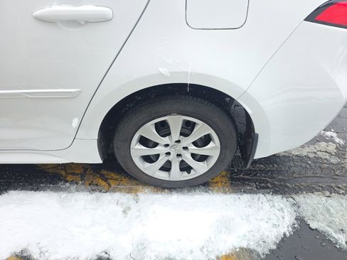 Used 2024 Toyota Corolla LE image 11