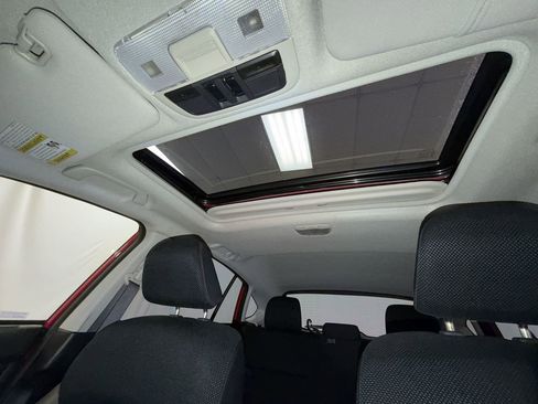 Used 2017 Subaru Crosstrek 2.0i Premium w/ Special Edition image 21