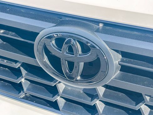 New 2026 Toyota Tacoma TRD Off-Road image 10