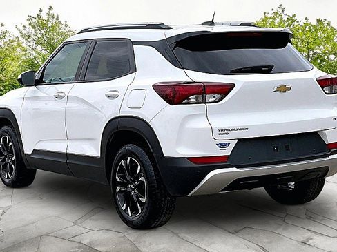 Used 2023 Chevrolet TrailBlazer LT AWD/4WD image 4