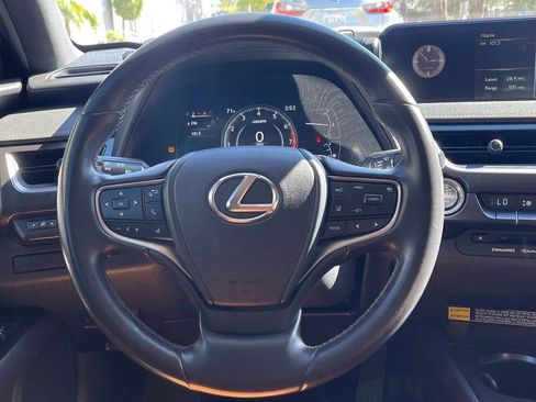 Used 2021 Lexus UX 200 w/ Accessory Package (Z2) image 26