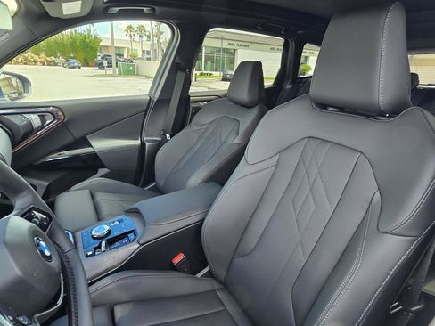 New 2026 BMW X3 xDrive30i w/ Premium Package AWD/4WD image 6