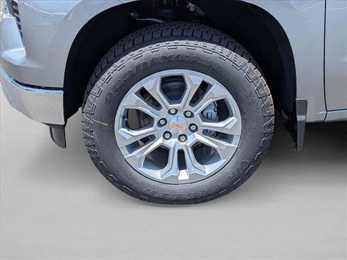 New 2026 Chevrolet Silverado 1500 LTZ w/ LTZ Premium Package AWD/4WD image 10
