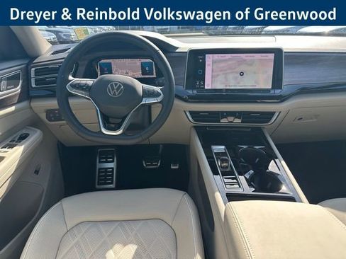 New 2026 Volkswagen Atlas SEL Premium R-Line AWD/4WD image 11