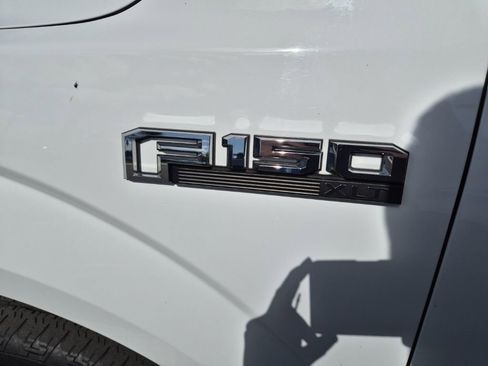 Used 2019 Ford F150 XLT w/ XTR Package image 12