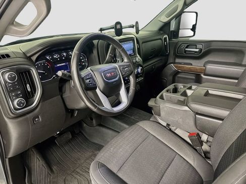Used 2021 GMC Sierra 1500 Elevation w/ X31 Off-Road Package AWD/4WD image 8