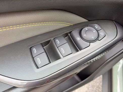 New 2026 Chevrolet Trax ACTIV w/ Driver Confidence Package FWD image 15