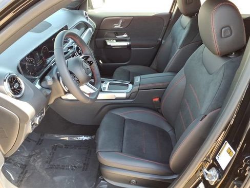 New 2026 Mercedes-Benz GLB 250 image 15