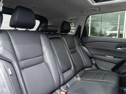 New 2026 Nissan Rogue SV image 25