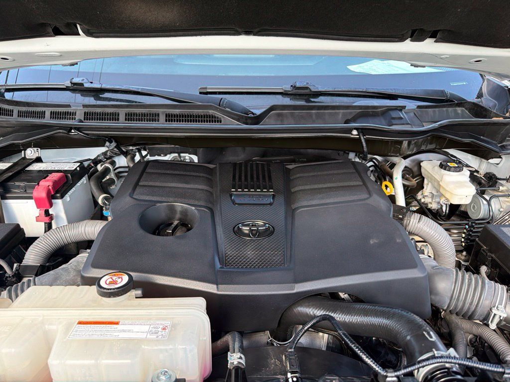 Used 2023 Toyota Tundra SR5 AWD/4WD image 27