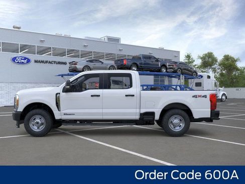 New 2026 Ford F250 XL w/ XL Off-Road Package image 4