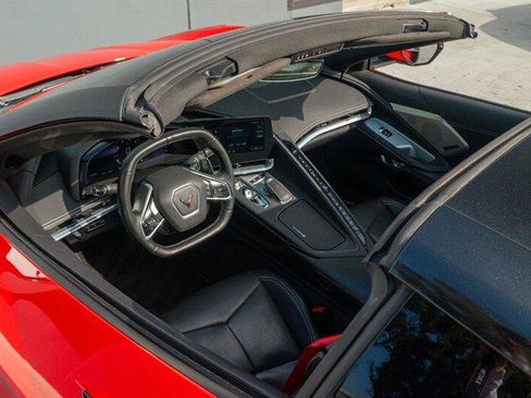 Used 2020 Chevrolet Corvette w/ 2LT Preferred Equipment Group image 16