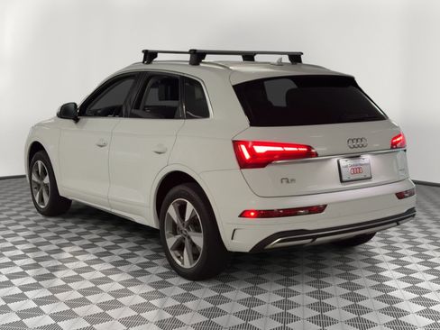 Used 2023 Audi Q5 2.0T Premium Plus w/ Premium Plus Package AWD/4WD image 3