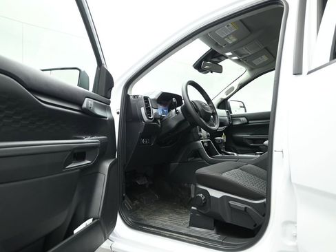 New 2026 Ford Ranger XL image 7