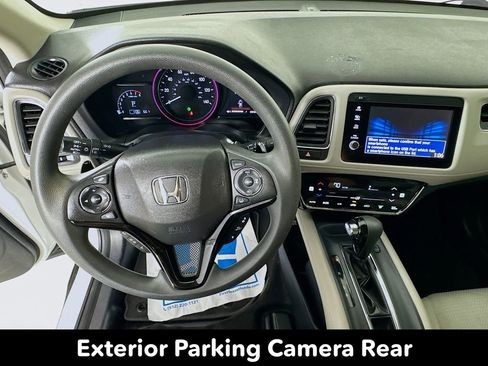 Used 2019 Honda HR-V EX image 14
