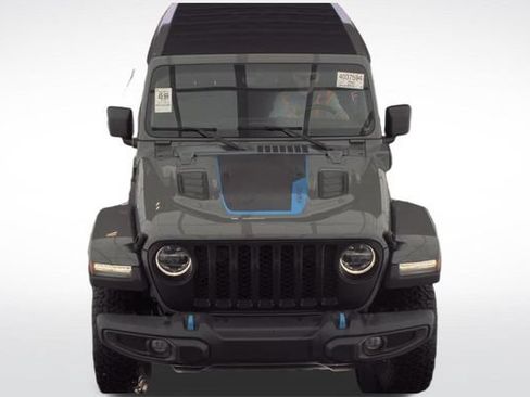 Used 2022 Jeep Wrangler Unlimited Rubicon 4xe w/ Cold Weather Group AWD/4WD image 8