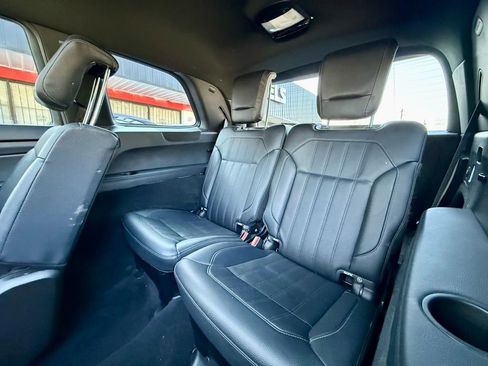 Used 2018 Mercedes-Benz GLS 450 4MATIC image 36