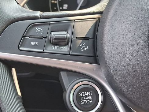 Used 2018 Alfa Romeo Stelvio Ti Sport AWD/4WD image 21