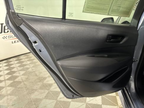 Used 2026 Toyota Corolla LE FWD image 22