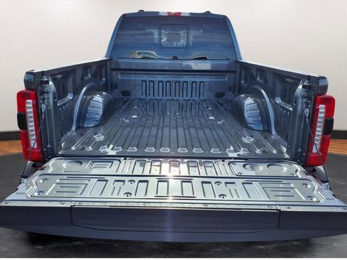 New 2026 Ford F250 Lariat w/ Chrome Package image 20