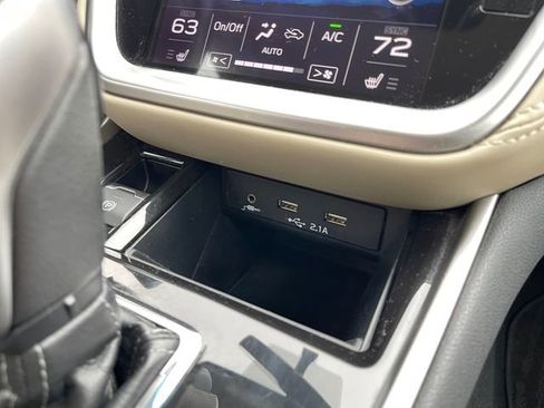 Used 2021 Subaru Outback Premium image 24