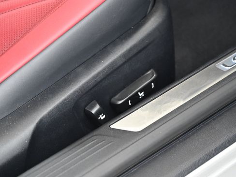 Used 2015 Lexus RC F image 35